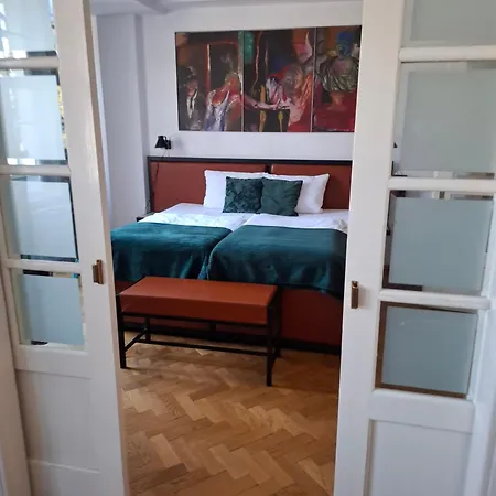 Apartment Rooms Bytom