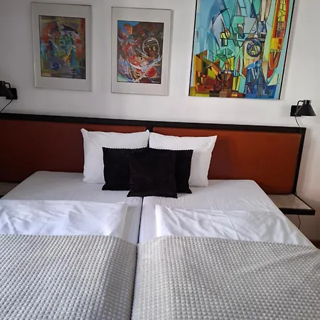 Rooms Bytom * Bytom